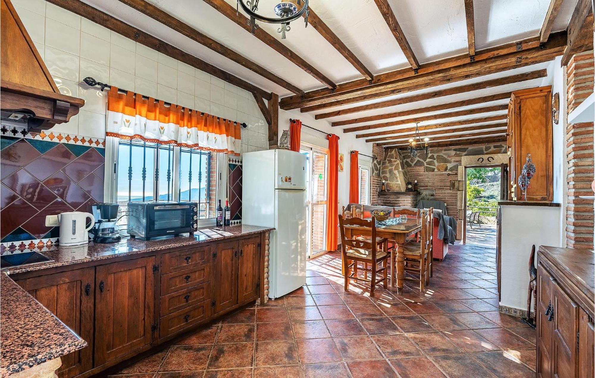 Amazing Home In Frigiliana With Kitchen ภายนอก รูปภาพ
